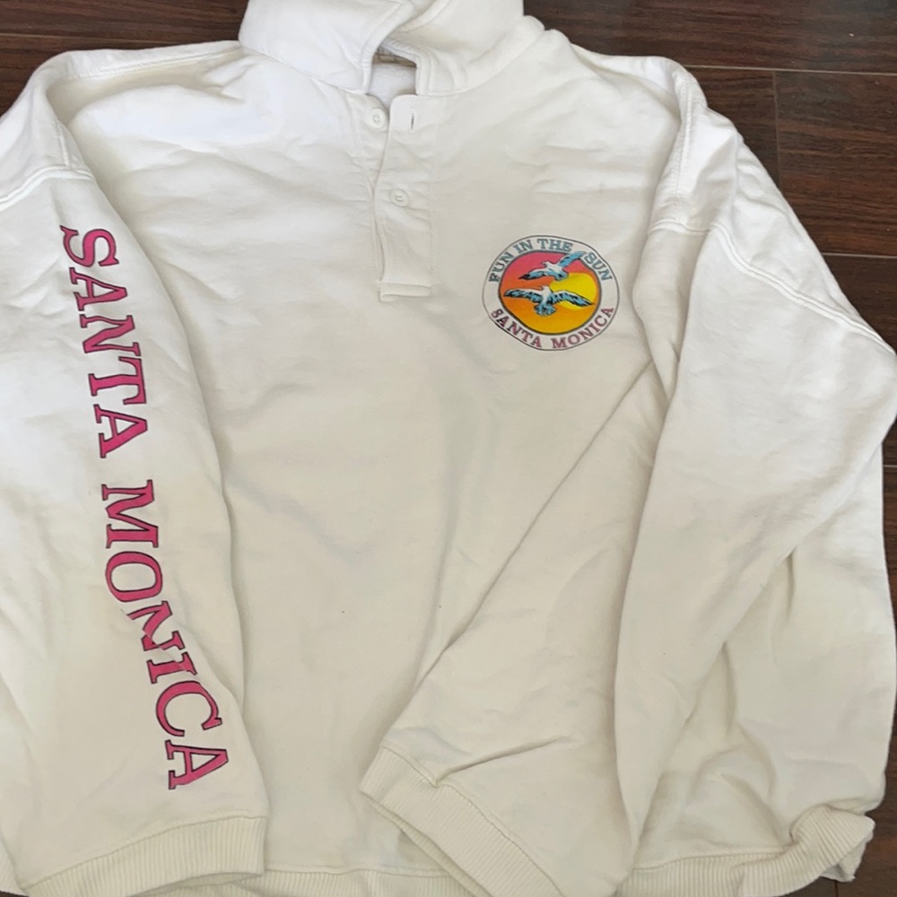 Brandy Melville Santa Monica Sweater